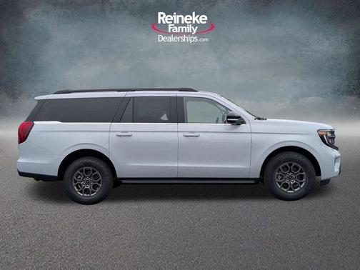 Space Silver 2026 Ford Expedition Max Active