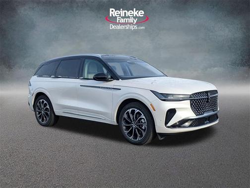 2024 Lincoln Nautilus Reserve