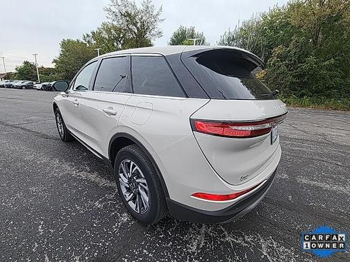 2023 Lincoln Corsair Standard