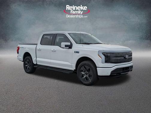 Oxford White 2025 Ford F-150 Lightning LARIAT