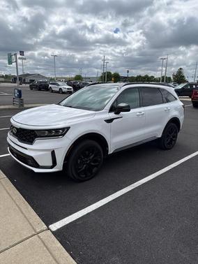 Glacial White Pearl 2021 Kia Sorento SX