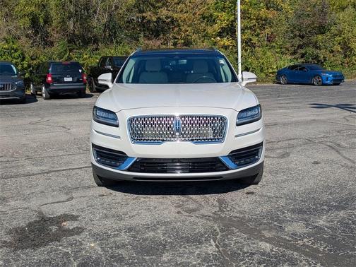 2019 Lincoln Nautilus Select