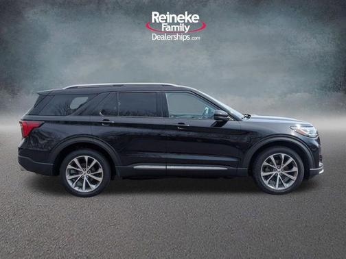 Agate Black Metallic 2025 Ford Explorer Platinum