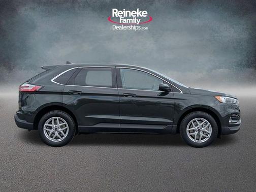 Forged Green Metallic 2024 Ford Edge SEL