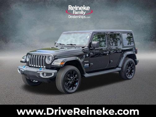 Black Clearcoat 2023 Jeep Wrangler 4xe Sahara