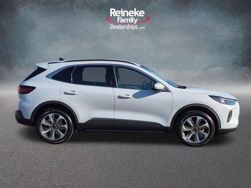 2025 Ford Escape Platinum