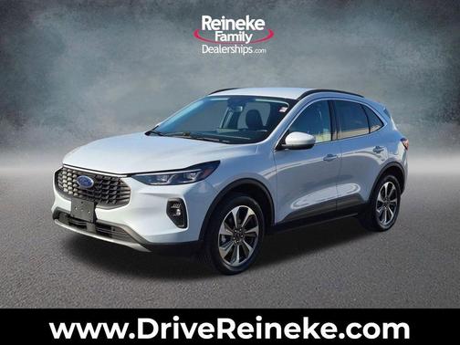 2025 Ford Escape Platinum