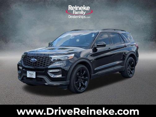 Agate Black Metallic 2023 Ford Explorer ST-Line