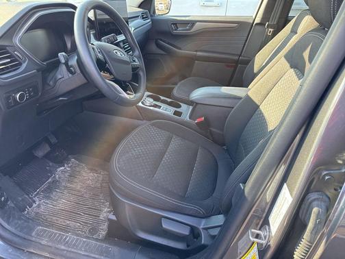 Gray Metallic 2025 Ford Escape Active