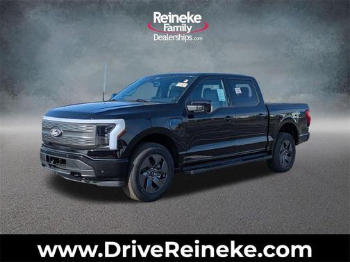 2025 Ford F-150 Lightning LARIAT