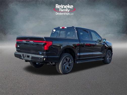 2025 Ford F-150 Lightning LARIAT