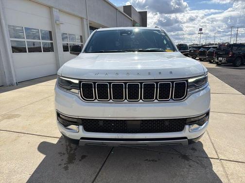 2024 Jeep Wagoneer L Series III