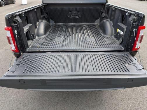 Agate Black Metallic 2023 Ford F-150 Lariat