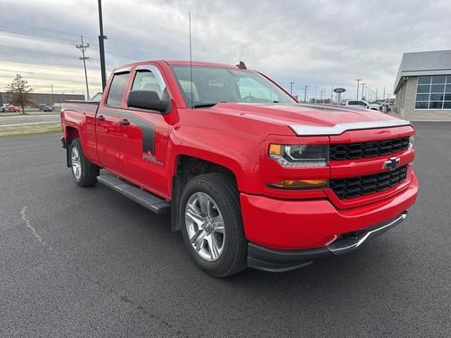 2018 Chevrolet Silverado 1500 Custom