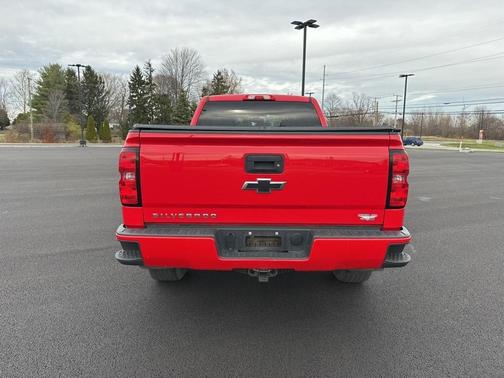 2018 Chevrolet Silverado 1500 Custom