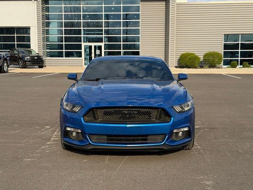 2017 Ford Mustang GT Premium