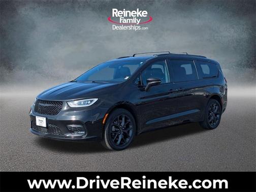 2021 Chrysler Pacifica Touring-L