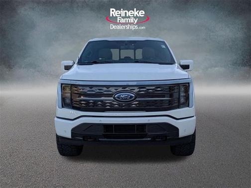 2023 Ford F-150 Lightning Platinum