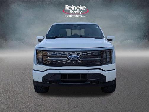2023 Ford F-150 Lightning Platinum