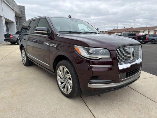 2024 Lincoln Navigator Reserve