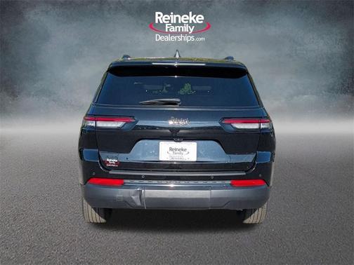 2024 Jeep Grand Cherokee L Laredo