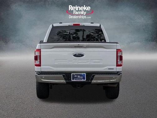 Oxford White 2022 Ford F-150 Lariat
