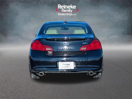 2012 INFINITI G37x Base