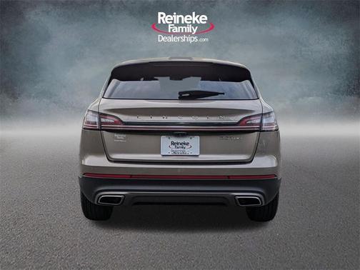 2020 Lincoln Nautilus Standard