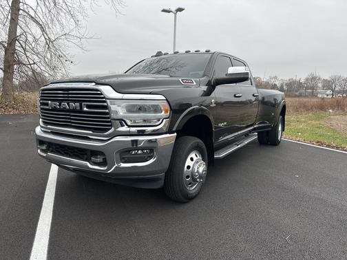 2021 RAM 3500 Laramie