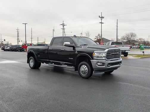 2021 RAM 3500 Laramie