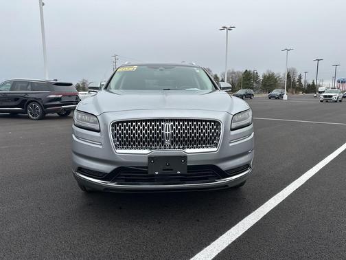 2021 Lincoln Nautilus Reserve