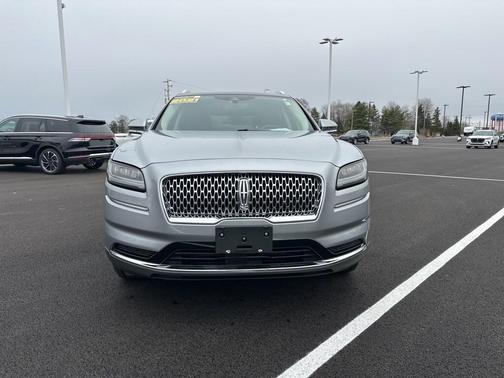 2021 Lincoln Nautilus Reserve