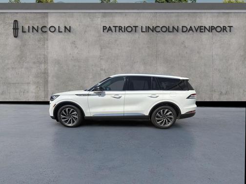 2022 Lincoln Aviator Reserve AWD