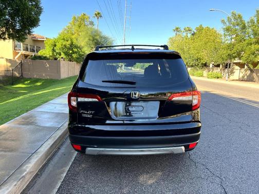 Photo 5 of 32 of 2019 Honda Pilot EX-L