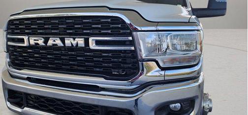 Bright White Clearcoat 2024 RAM 3500 Big Horn Crew Cab 4x4 8' Box