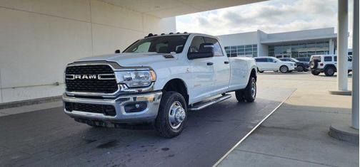 2024 RAM 3500 Big Horn Crew Cab 4x4 8' Box