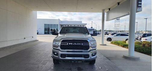 2024 RAM 3500 Big Horn Crew Cab 4x4 8' Box