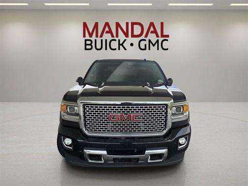 2016 GMC Sierra 2500 Denali