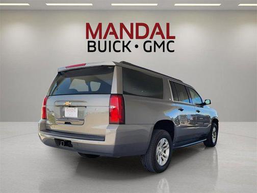 2018 Chevrolet Suburban LT