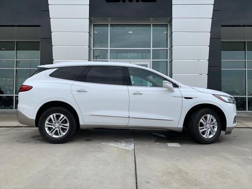 2020 Buick Enclave Essence