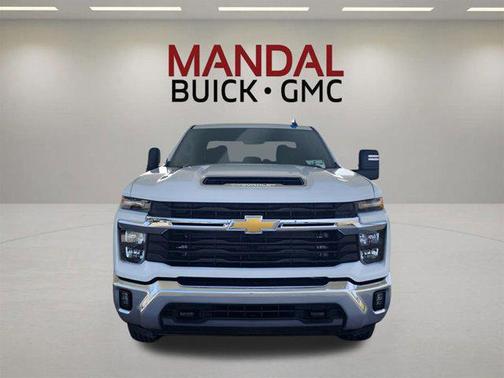 Summit White 2025 Chevrolet Silverado 2500 LT
