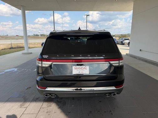 2023 Lincoln Aviator Livery