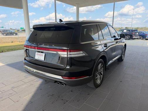 2023 Lincoln Aviator Livery
