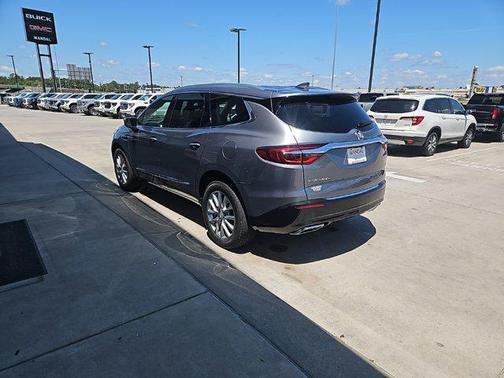2020 Buick Enclave FWD Essence