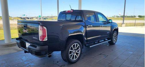 Carbon Black Metallic 2020 GMC Canyon Denali