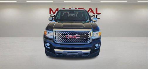 Carbon Black Metallic 2020 GMC Canyon Denali