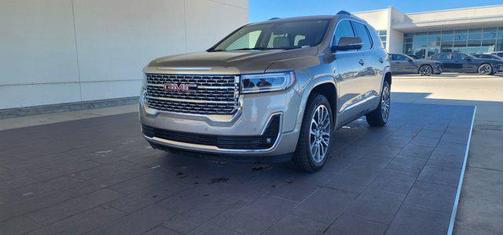 2022 GMC Acadia Denali