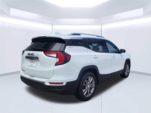 Summit White 2023 GMC Terrain SLT