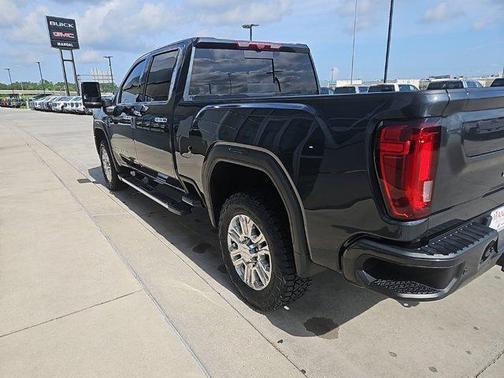 2023 GMC Sierra 2500 Denali