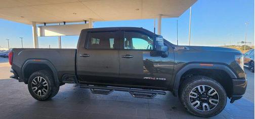 2022 GMC Sierra 2500 AT4